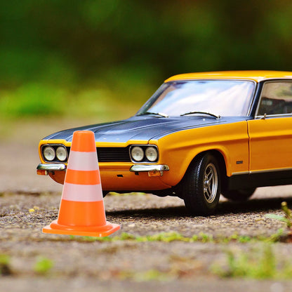 30Pcs Mini Traffic Cones Road Street Signs Children'S Mini Toys Traffic Barricade Children'S Mini Toys Construction